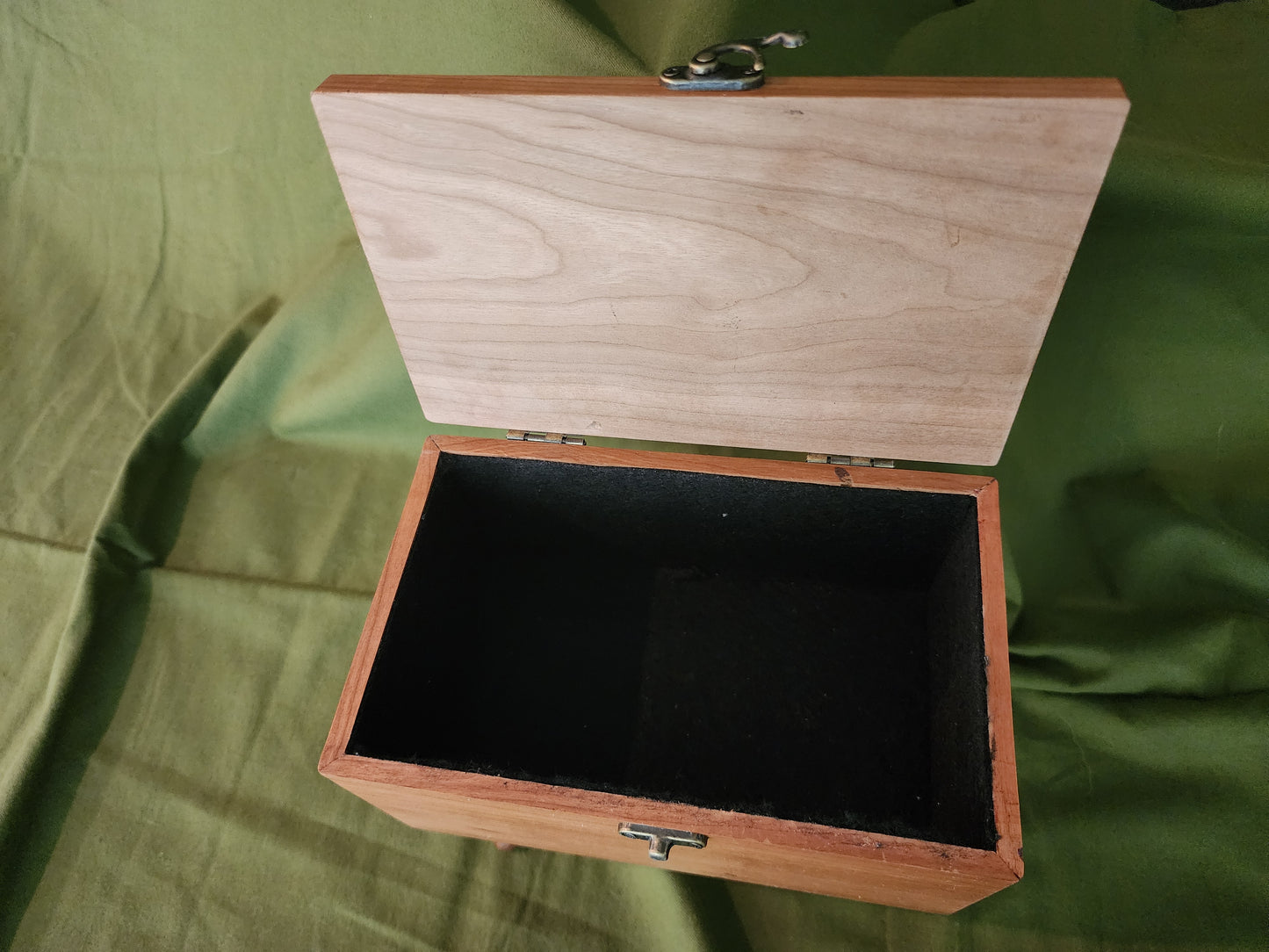 Prayer Box — Cherry — Felt Lined — 4×8×5